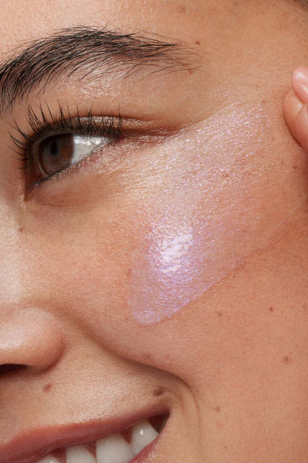 Aura Dreamglow Highlight Serum