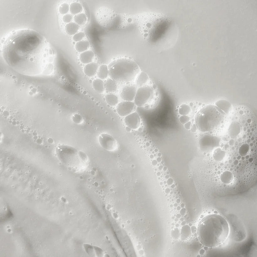 Aveda Botanical Repair Strengthening Shampoo - GLAM MODA