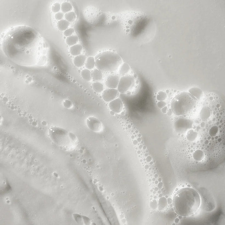 Aveda Botanical Repair Strengthening Shampoo - GLAM MODA