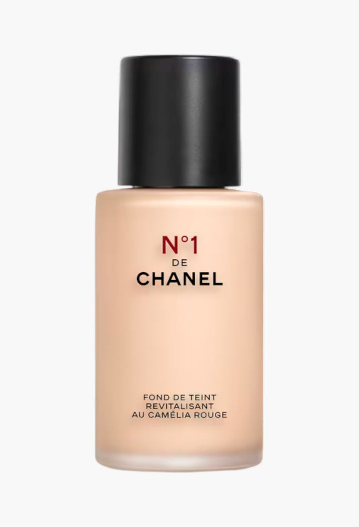 N°1 De Chanel Revitalising Foundation Illuminates - Hydrates - Protects - GLAM MODA