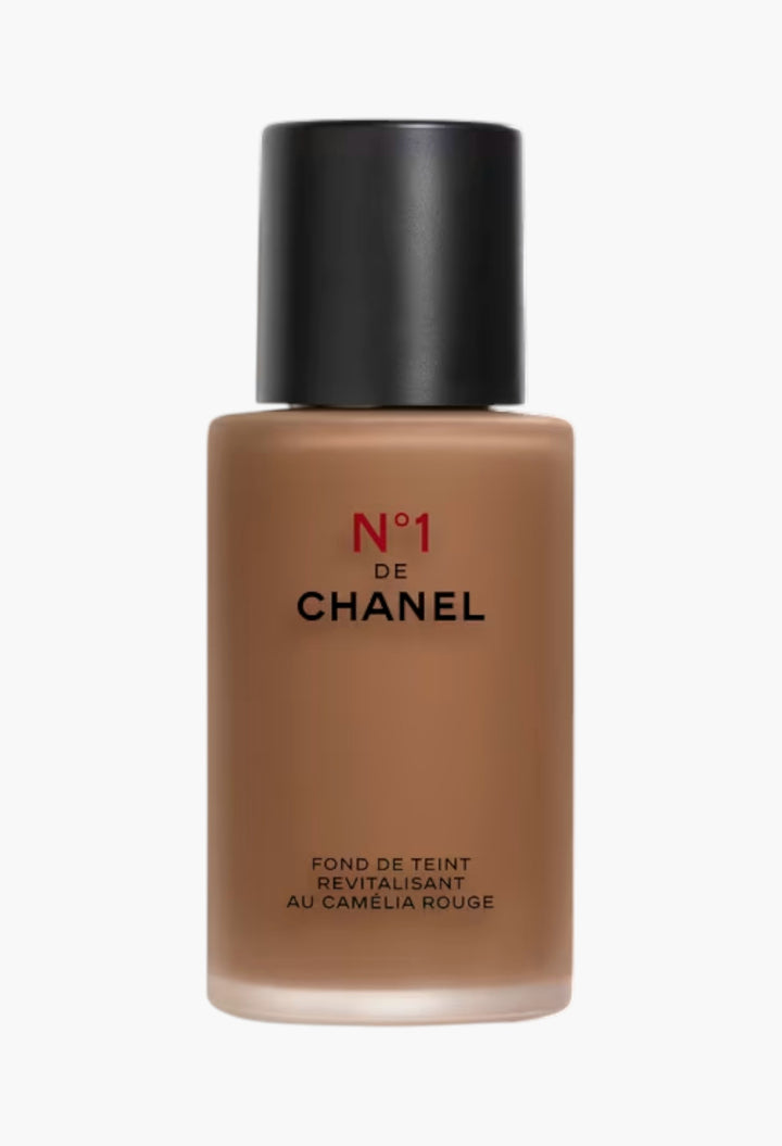 N°1 De Chanel Revitalising Foundation Illuminates - Hydrates - Protects - GLAM MODA