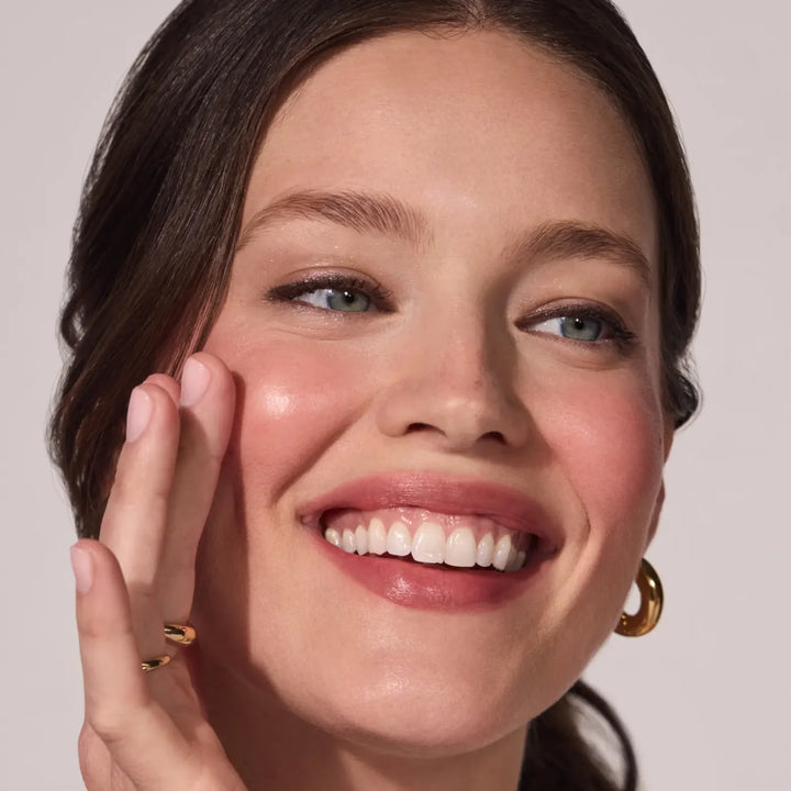Blushing Stick - GLAM MODA
