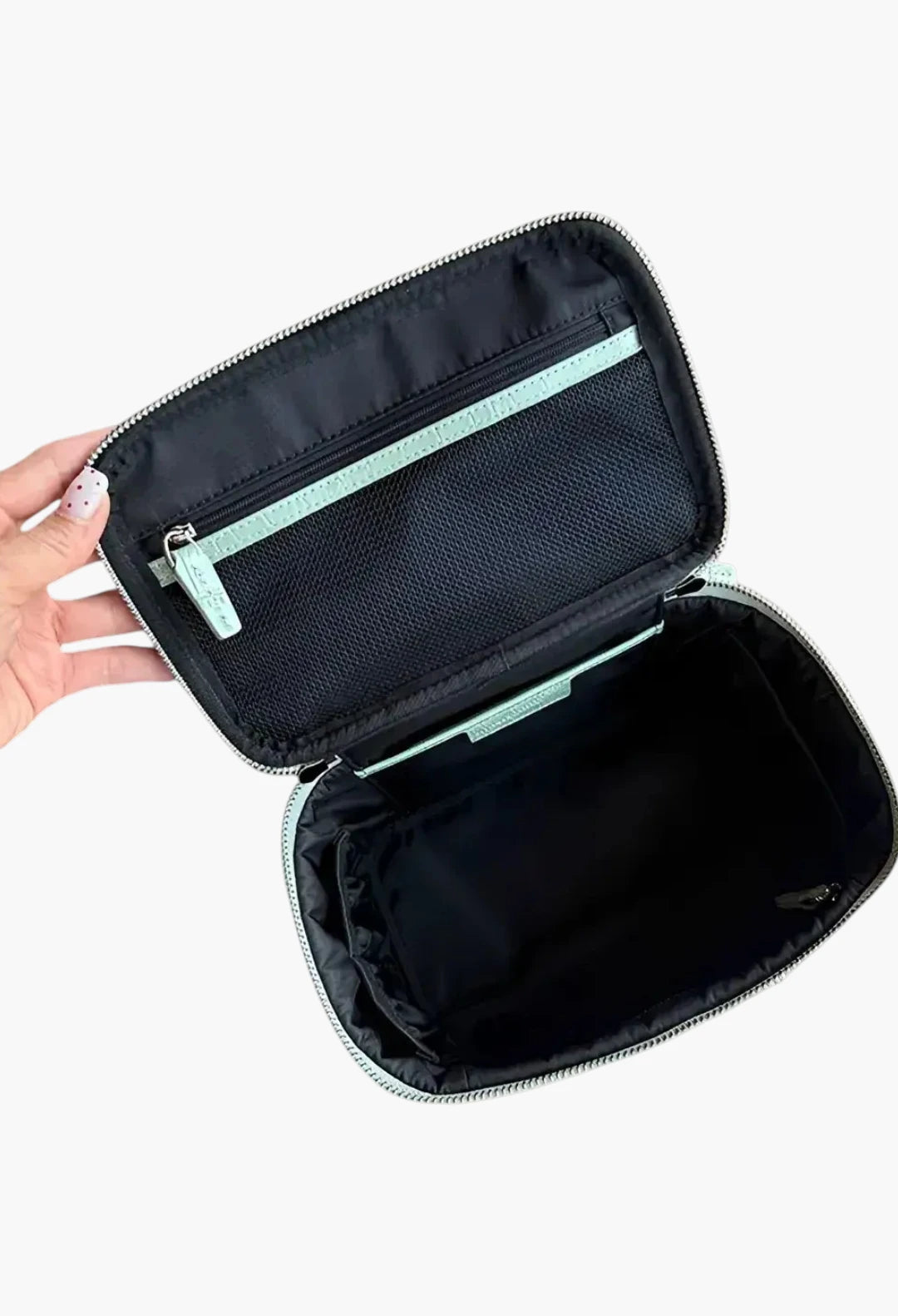 Medium Train Case
