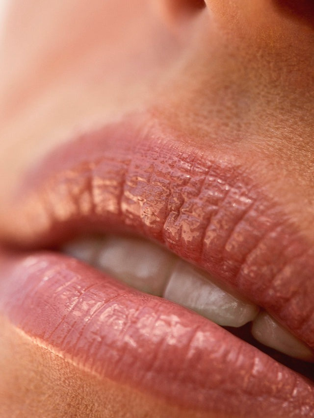 Balmy Gloss Tinted Lip Oil - GLAM MODA