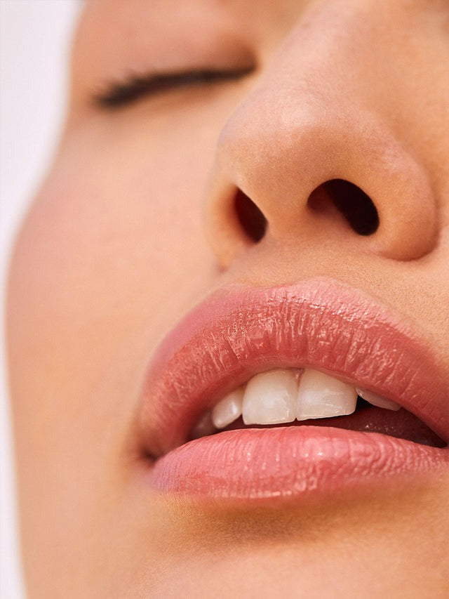 Balmy Gloss Tinted Lip Oil - GLAM MODA