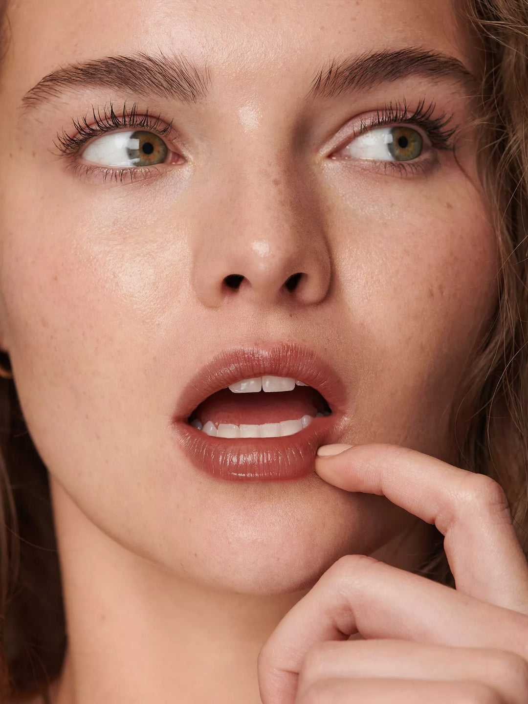 Baume Embrace Melting Lip Colour 2.8g - GLAM MODA