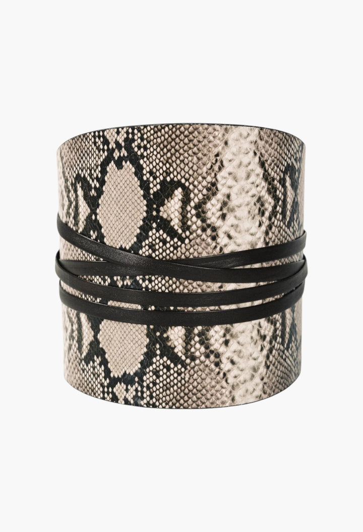 Undone Corset Suede - GLAM MODA