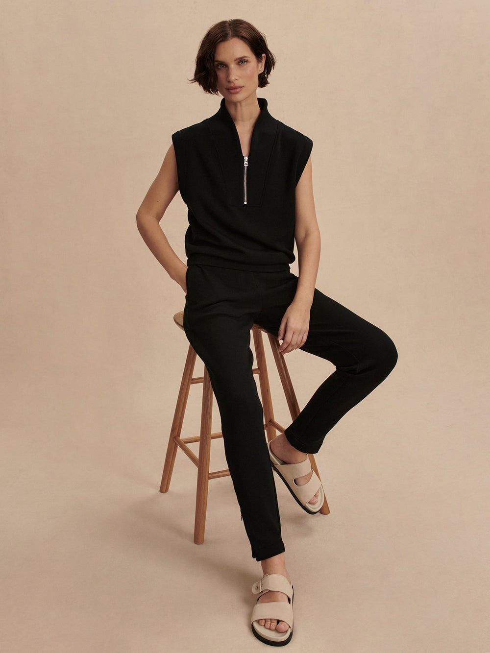 Black - Loretta Half-Zip Sleeveless Sweat - GLAM MODA