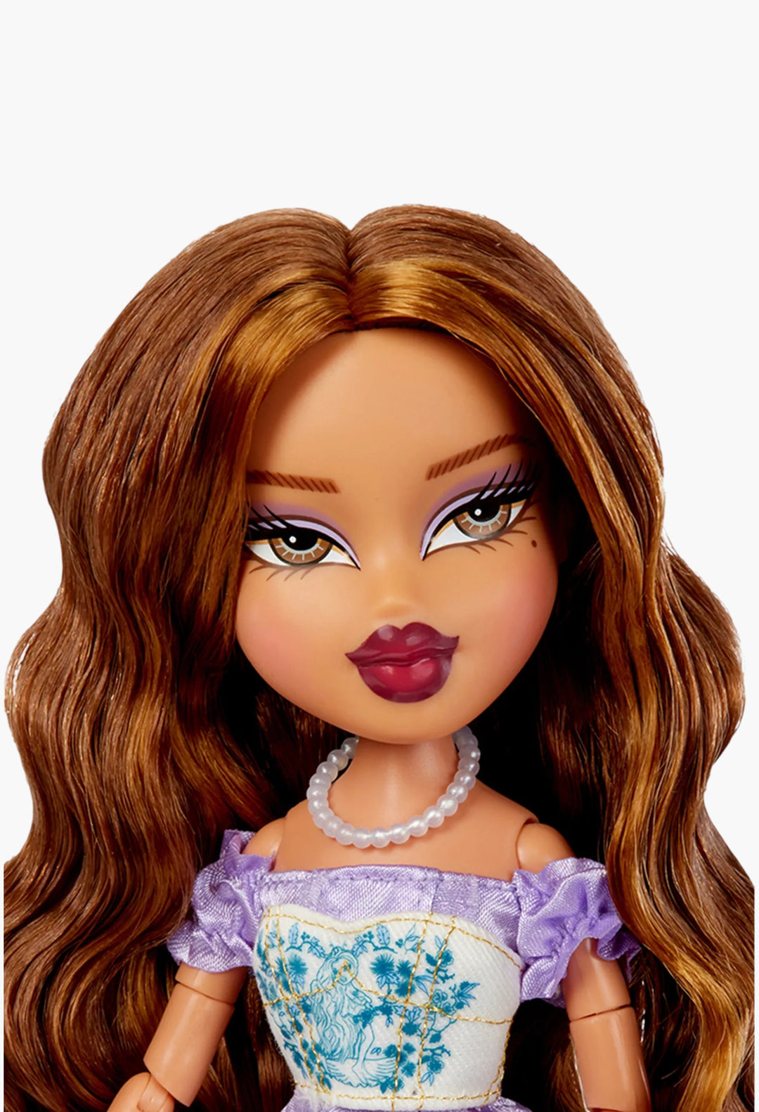 Bratz Goin' Out! Fashion Doll Yasmin 29.2cm - GLAM MODA