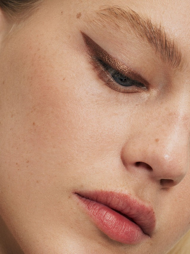 Brocade - Eye Stylus Shadow Stick - GLAM MODA