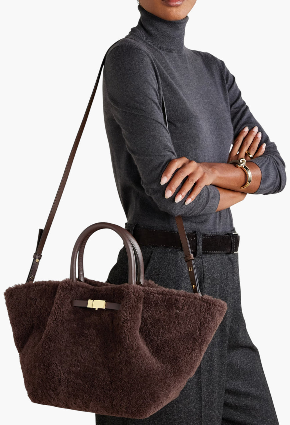 Brown - New York Midi Leather-Trimmed Shearling Tote - GLAM MODA