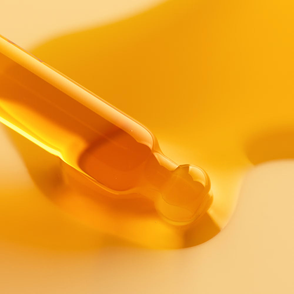 C.E.O. Glow Vitamin C + Turmeric Face Oil - GLAM MODA