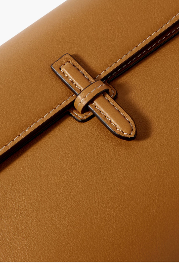 Camel - Leather Clutch - GLAM MODA