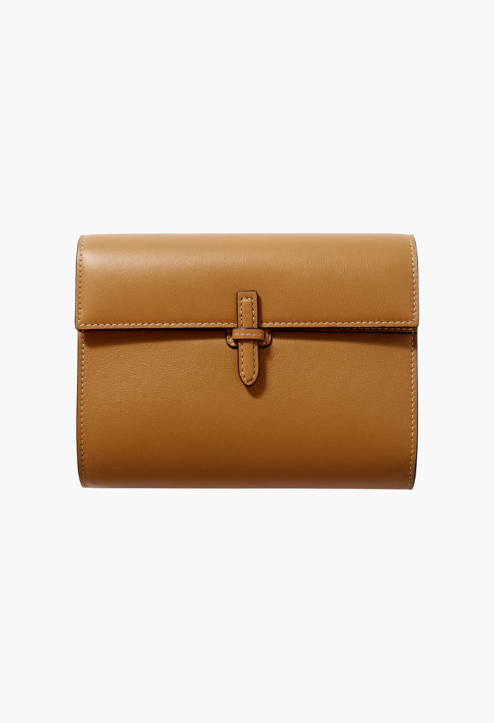 Camel - Leather Clutch - GLAM MODA