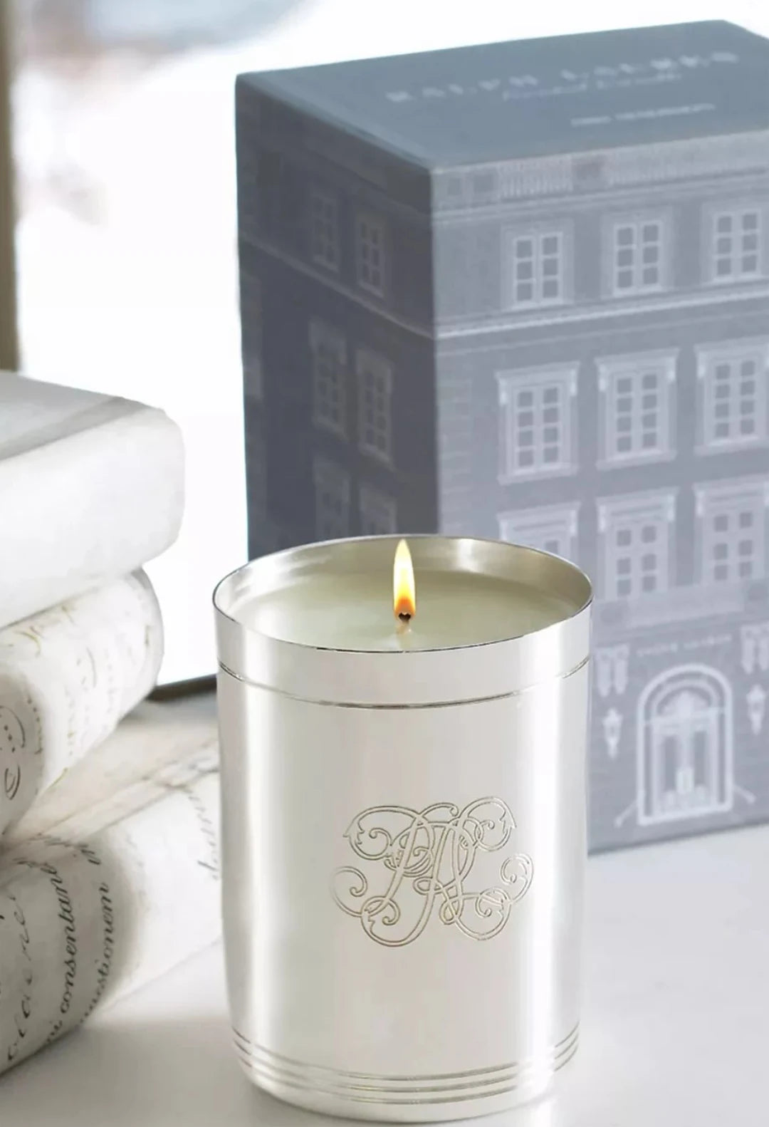888 Madison Flagship Single-wick Candle