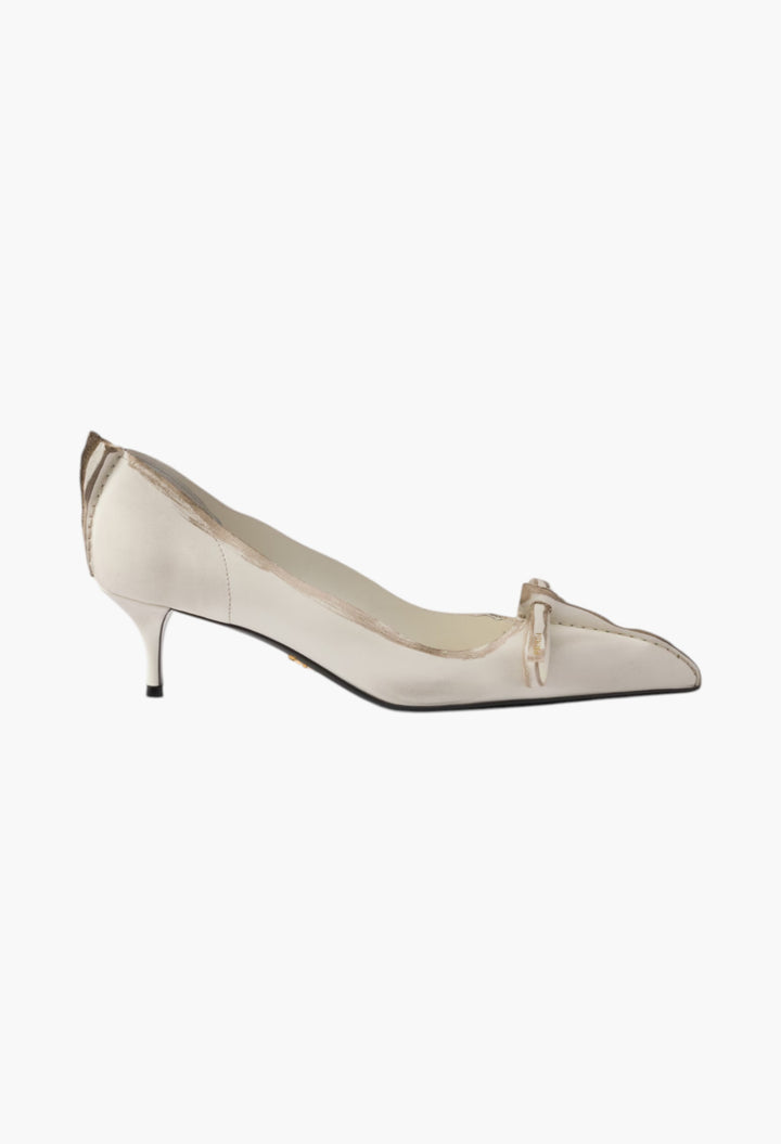 Chalk White - Antiqued Leather Pumps - GLAM MODA