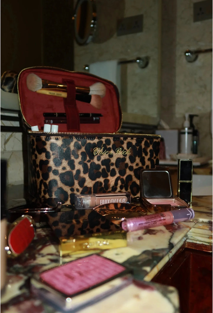 Rich Ritual Vanity Bag – Leopard