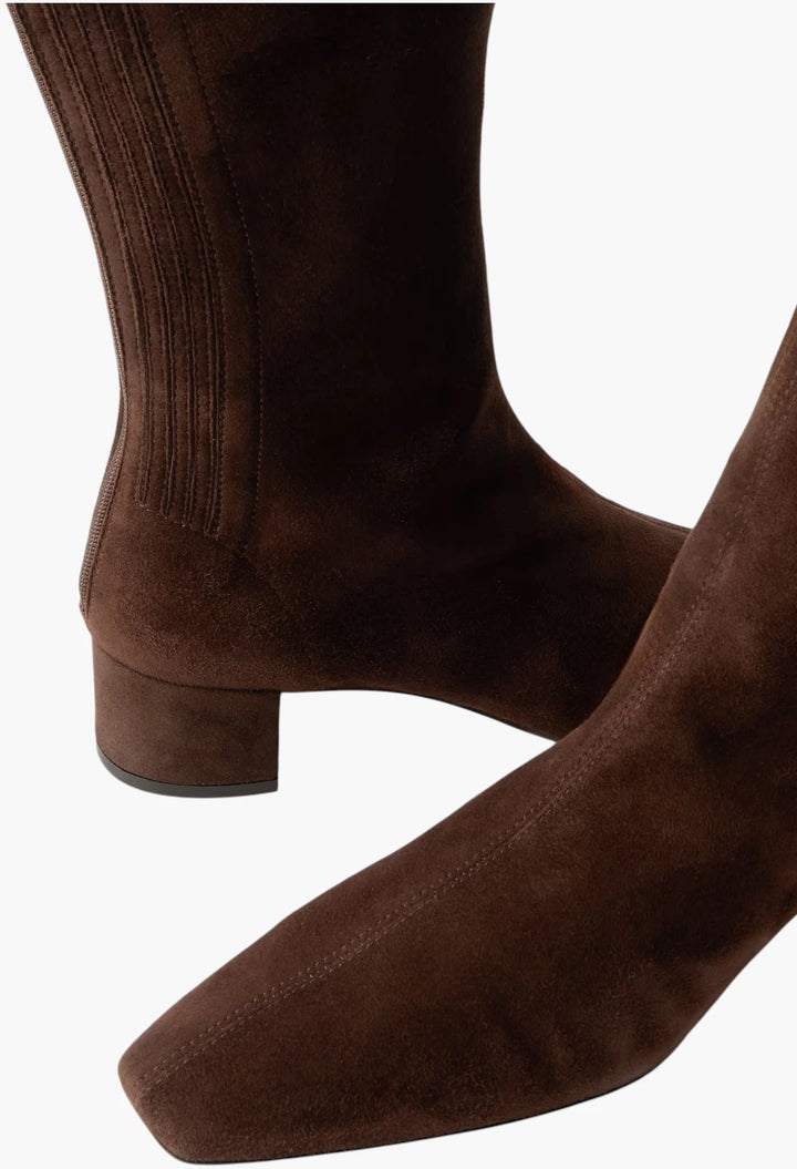 Saint Honoré 35 suede knee-boots