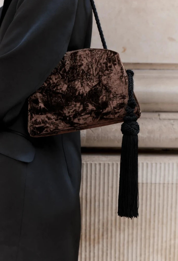 Tassle Clutch
