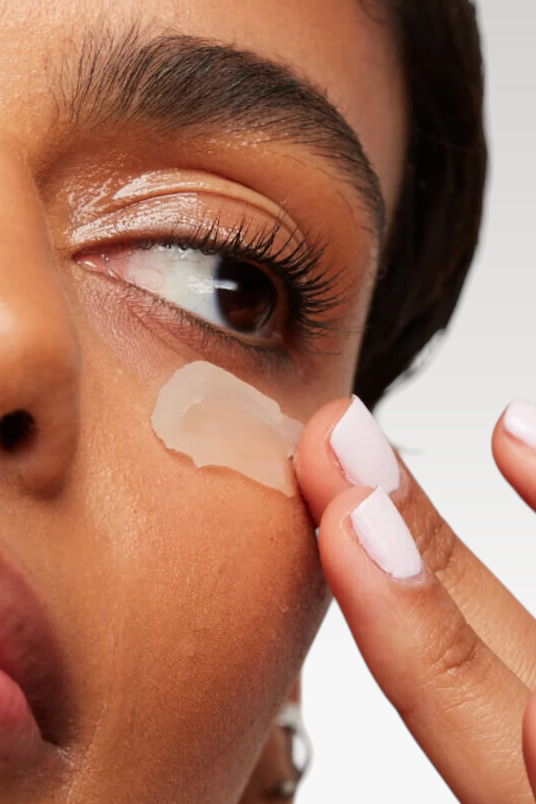 Cooling Blurring Undereye Balm - GLAM MODA