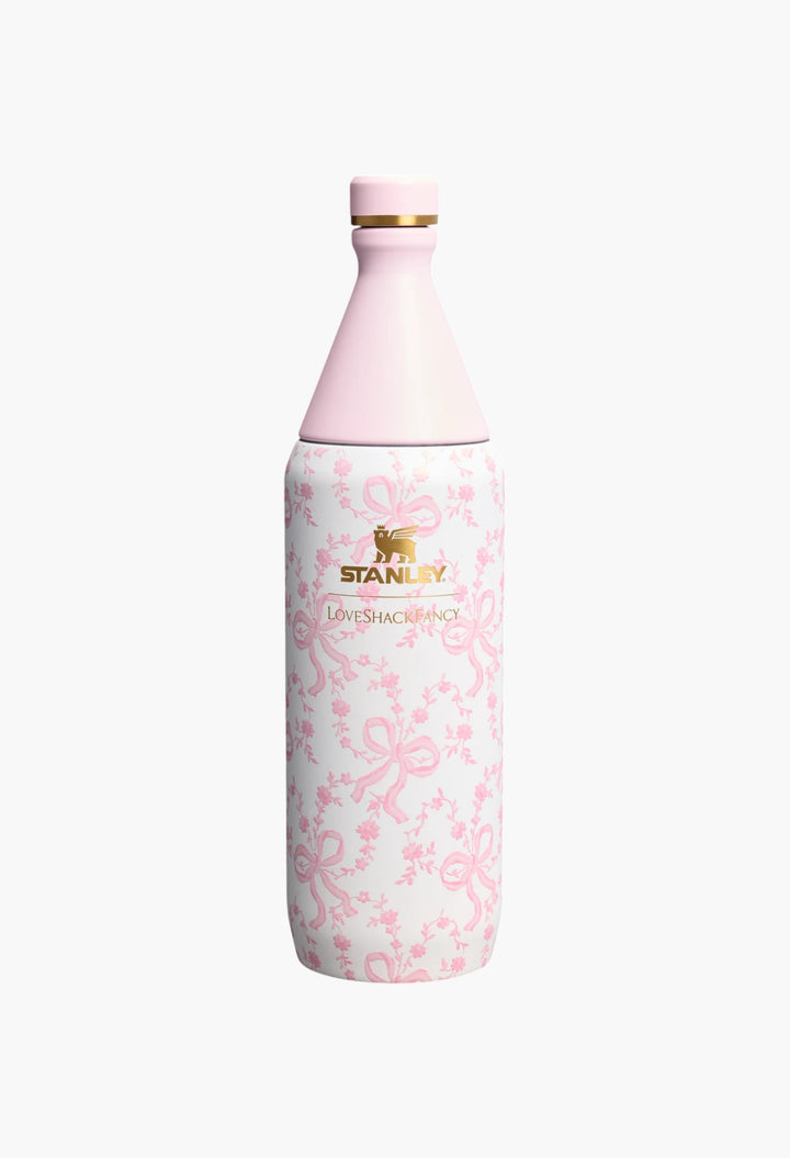 Stanley 1913 x LoveShackFancy Holiday All Day Slim Bottle | 34 OZ - GLAM MODA