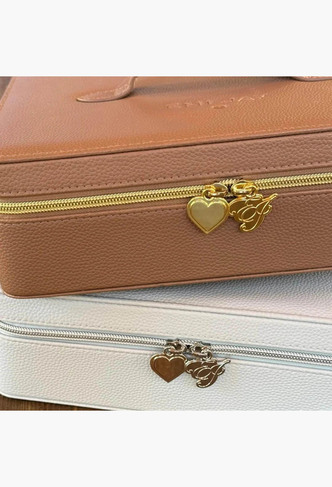 On The Way Vanity Case