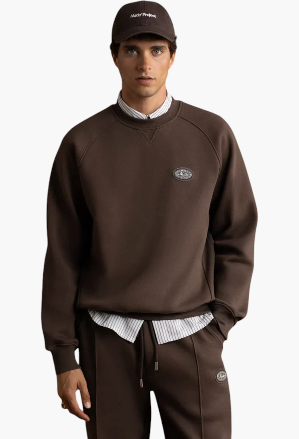 Essentials Sweatshirt - GLAM MODA