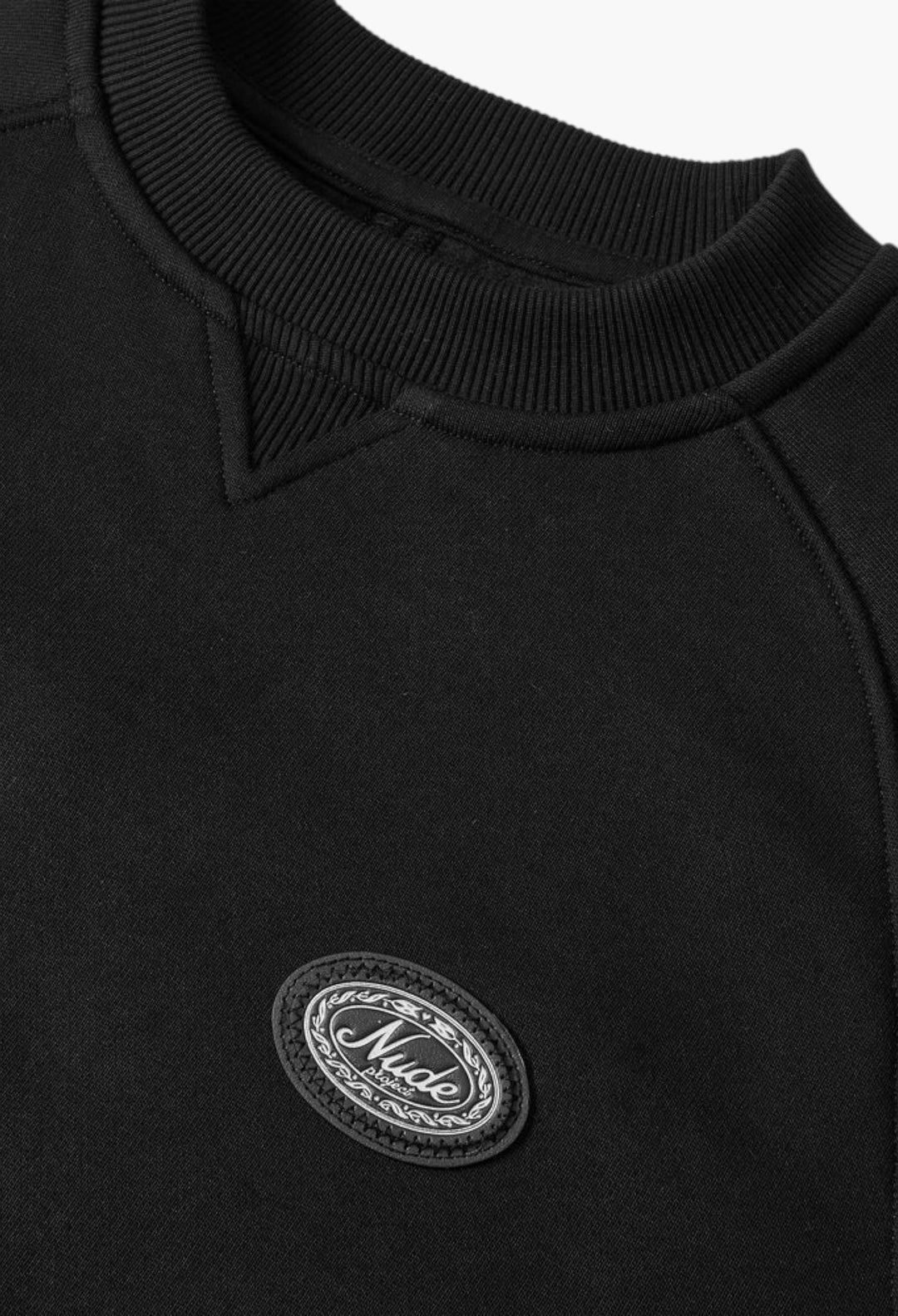 Essentials Sweatshirt - GLAM MODA