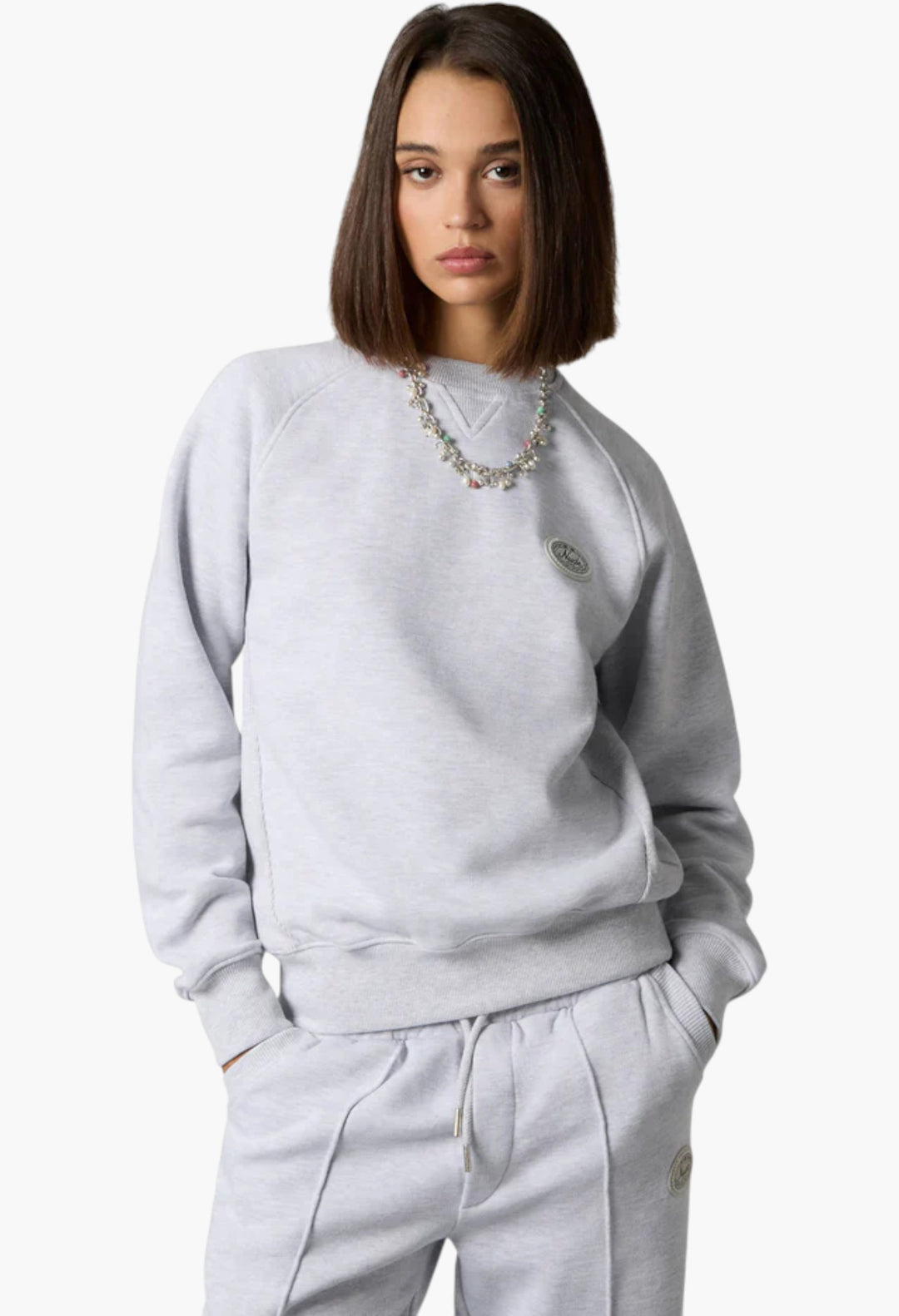 Essentials Sweatshirt - GLAM MODA