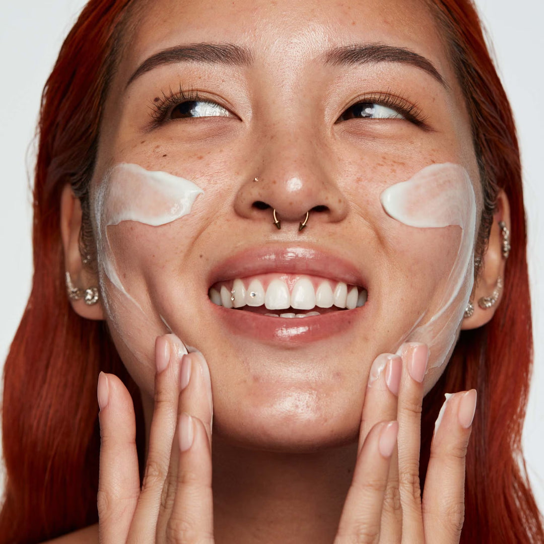 ExfoliKate Glow Moisturiser 50ml - GLAM MODA