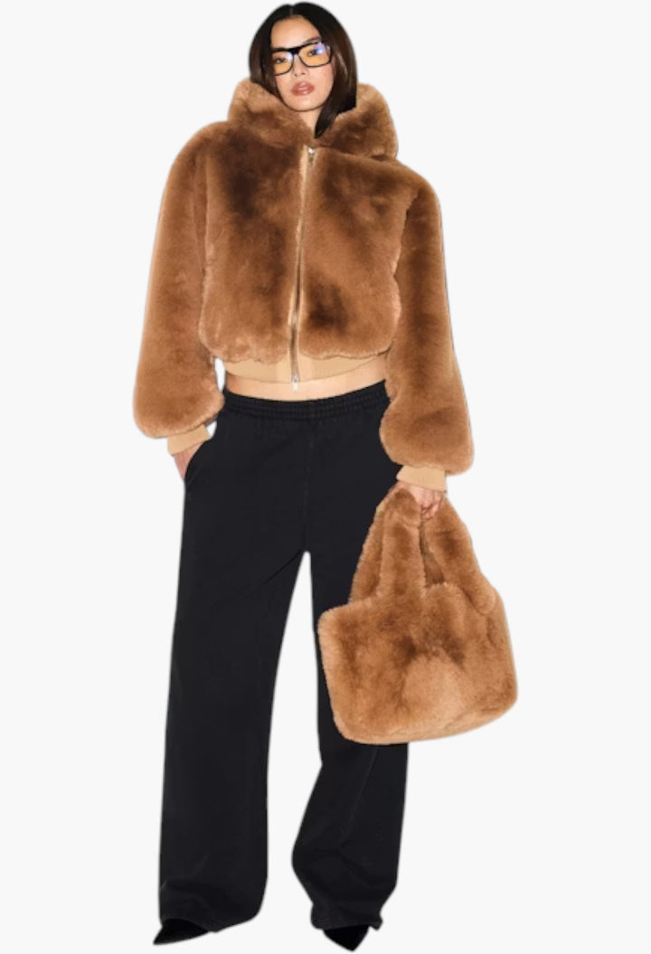 Faux Fur - Zip Up Jacket - GLAM MODA
