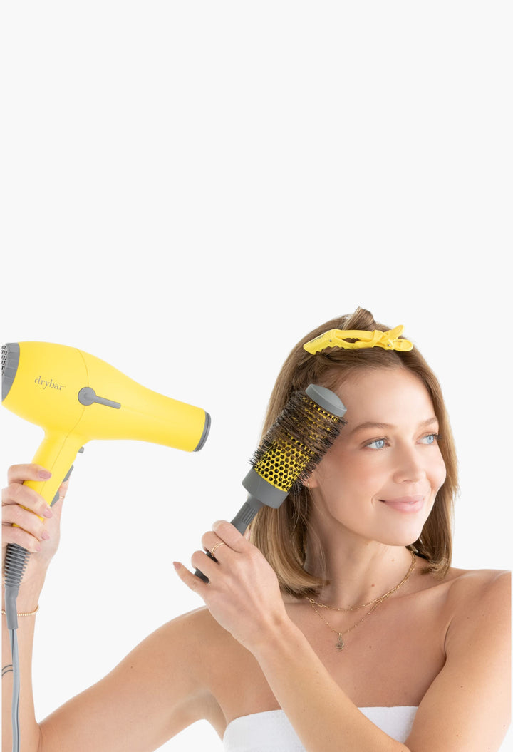 Full Pint Medium Round Ceramic Brush - GLAM MODA