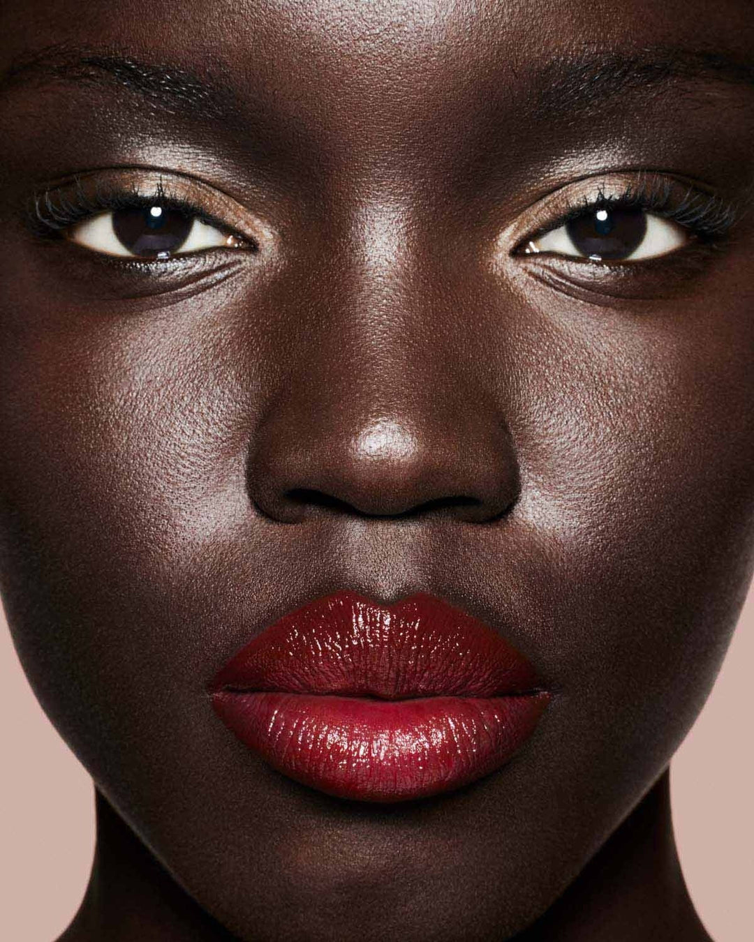 Gloss Bomb Stick - GLAM MODA