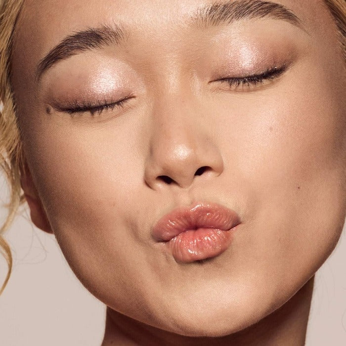 Gloss Bomb Universal Lip Luminizer - GLAM MODA