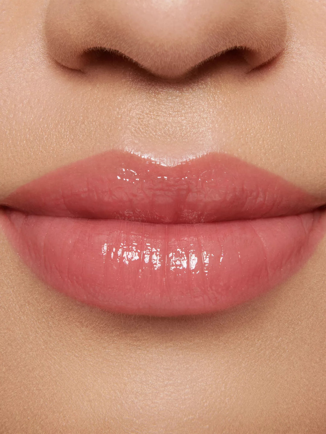 Gloss Embrace Lip Gloss 4.5ml - GLAM MODA