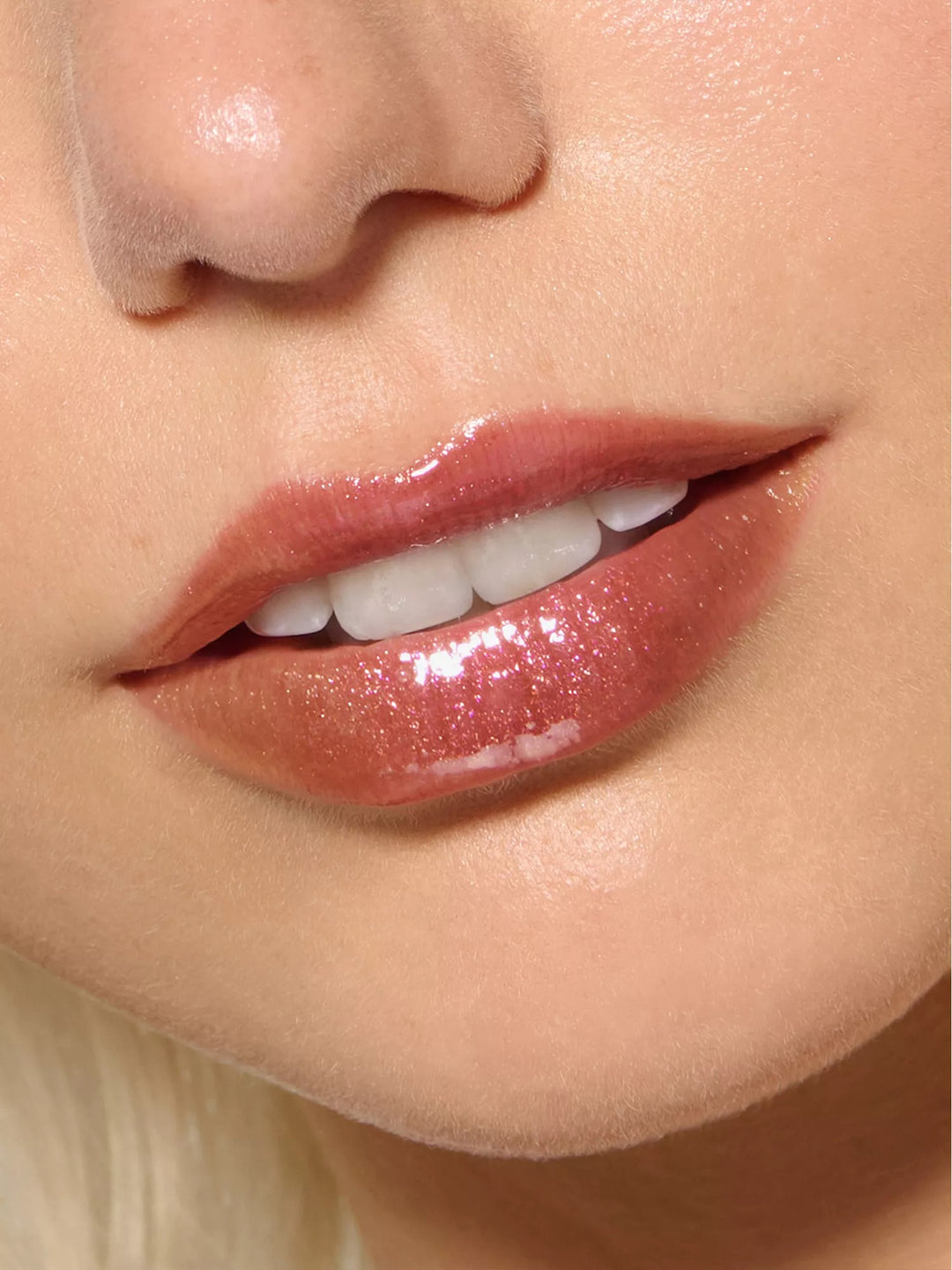 Gloss Embrace Sequin Lip Gloss 4.5ml - GLAM MODA