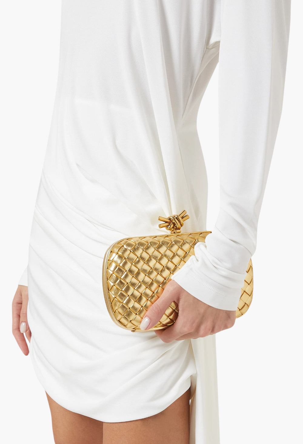 Knot Minaudière Clutch in Intreccio Mirror Leather - GLAM MODA