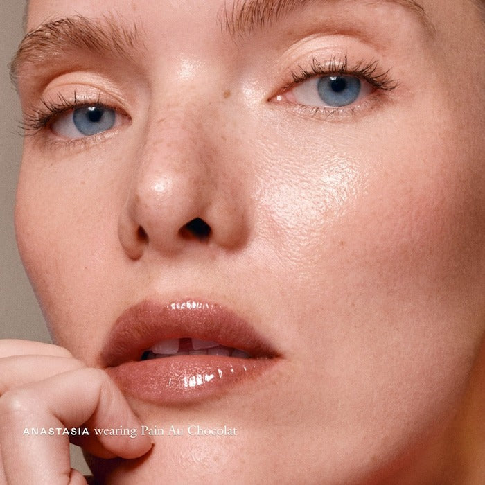 Le Chouchou Exfoliating + Softening Peptide Lip Balm - GLAM MODA