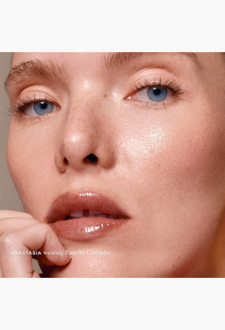 Le Chouchou Exfoliating + Softening Peptide Lip Balm - GLAM MODA