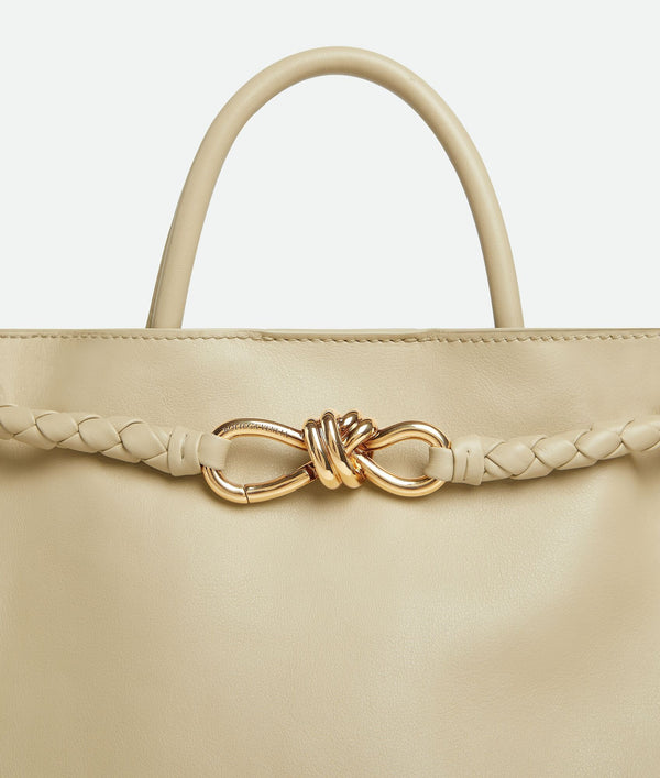 Light butterscotch - Medium Andiamo