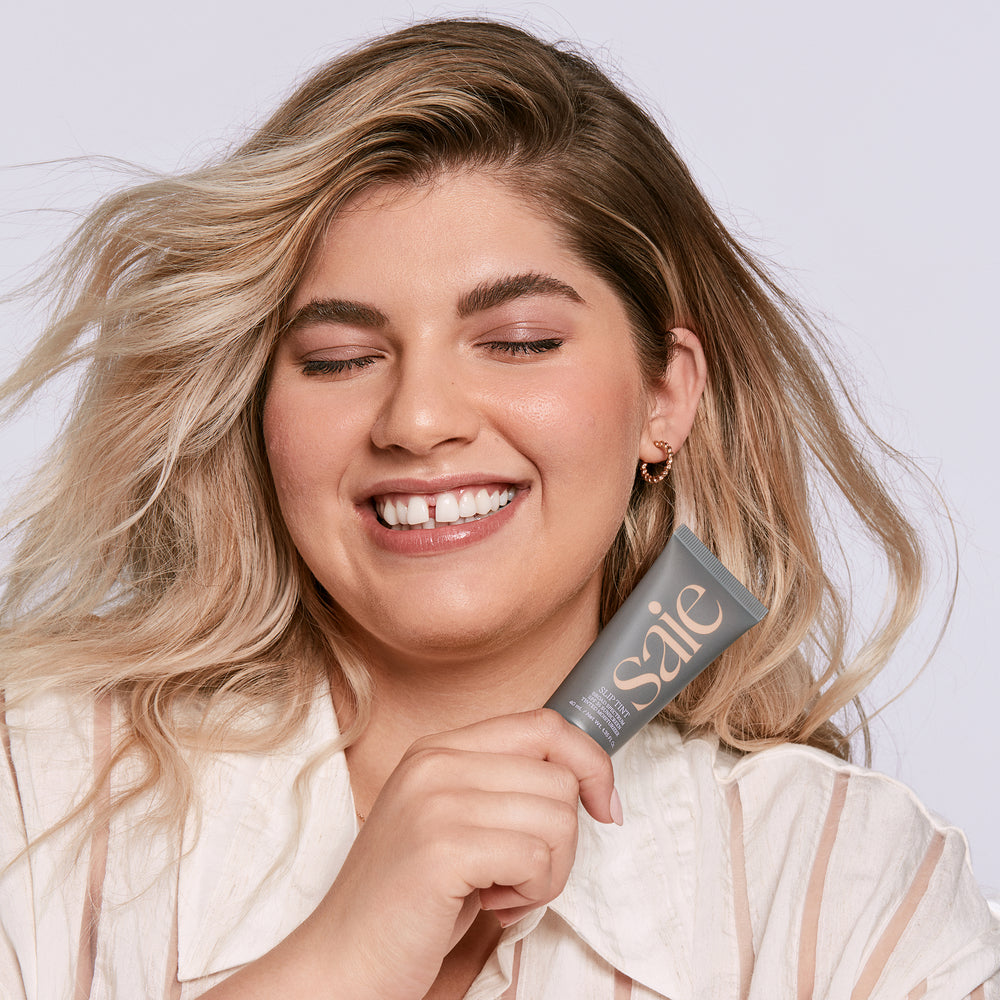 Lightweight Tinted Moisturizer With Hyaluronic Acid - GLAM MODA