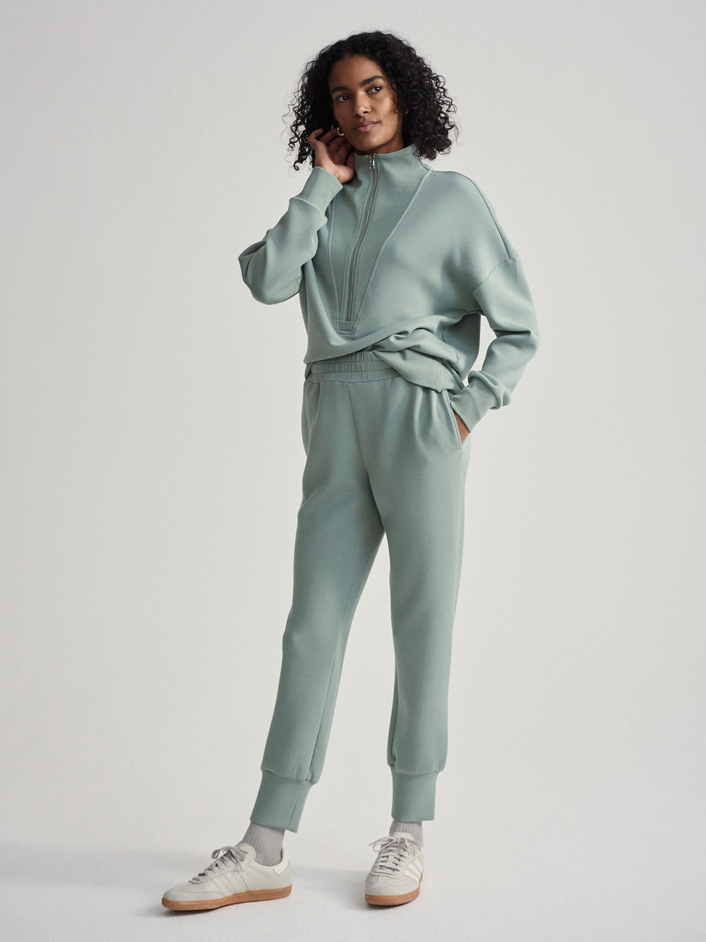 Lily Pad - The Slim Cuff Pant 25" - GLAM MODA