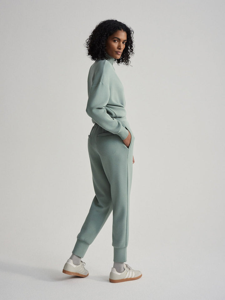 Lily Pad - The Slim Cuff Pant 25" - GLAM MODA