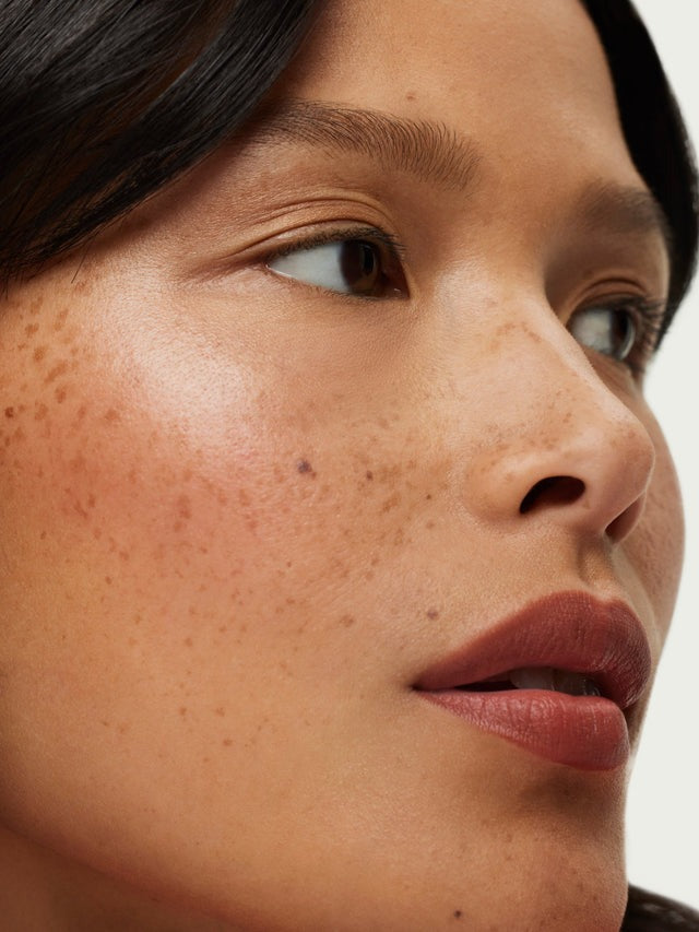 Lip Sketch Hydrating Crayon - GLAM MODA