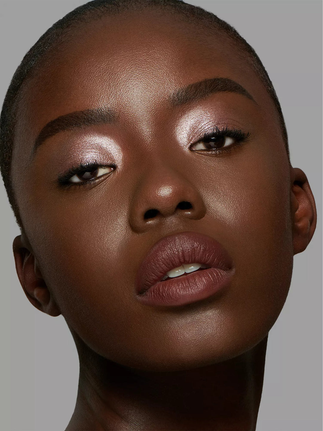 Liquid Lurex Eyeshadow 2.8ml - GLAM MODA