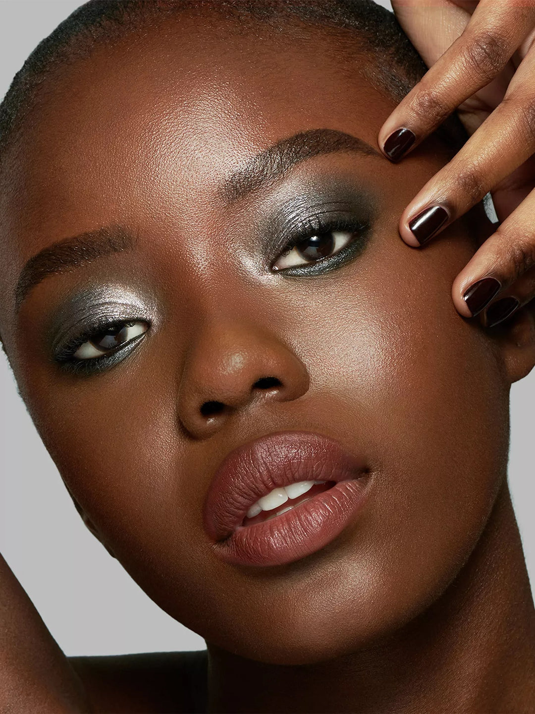 Liquid Lurex Eyeshadow 2.8ml - GLAM MODA