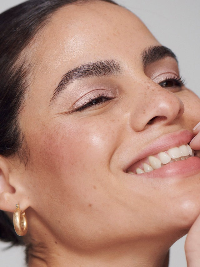 Liquid Powder Eye Tint - GLAM MODA