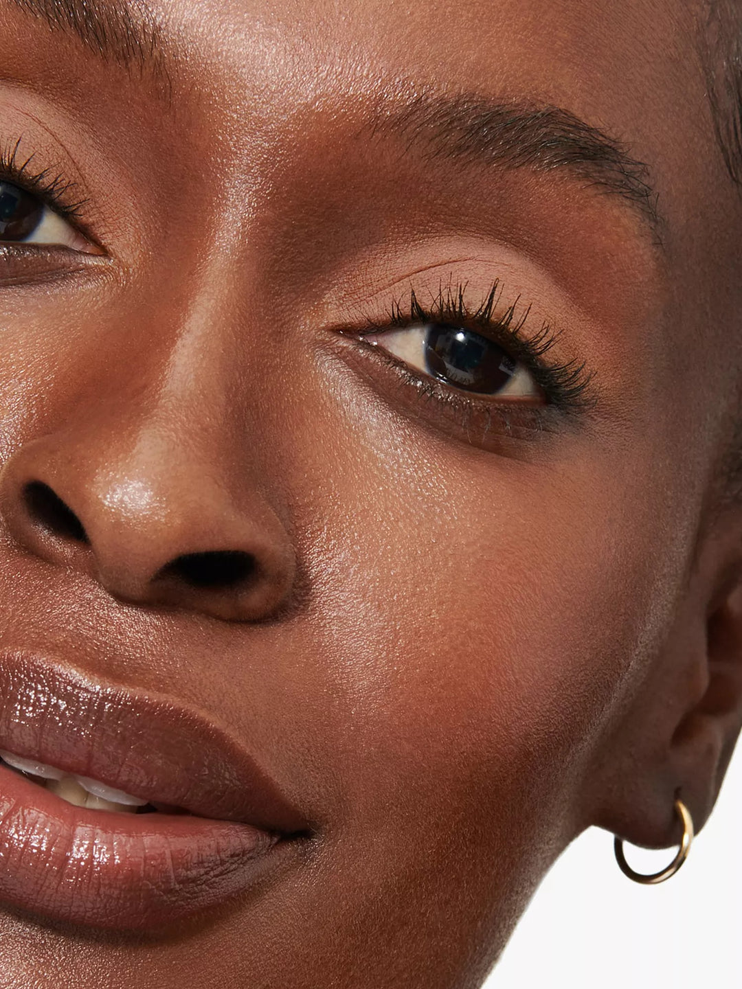 Liquid Silk Eyeshadow 2.8ml - GLAM MODA