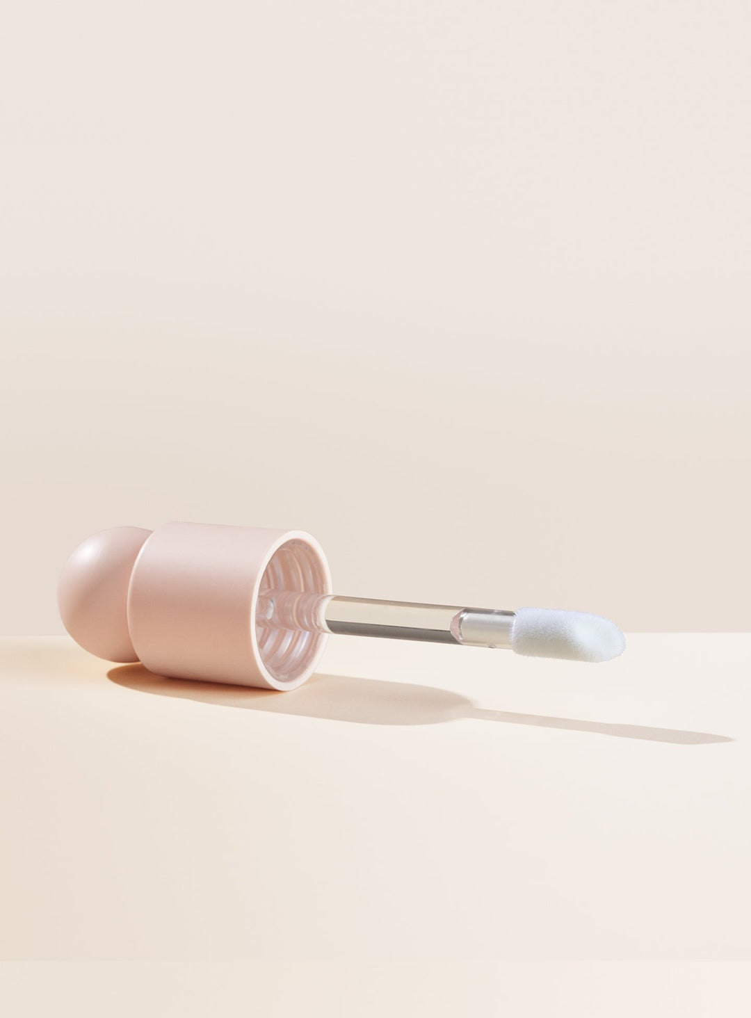 Liquid Touch Weightless Foundation - GLAM MODA