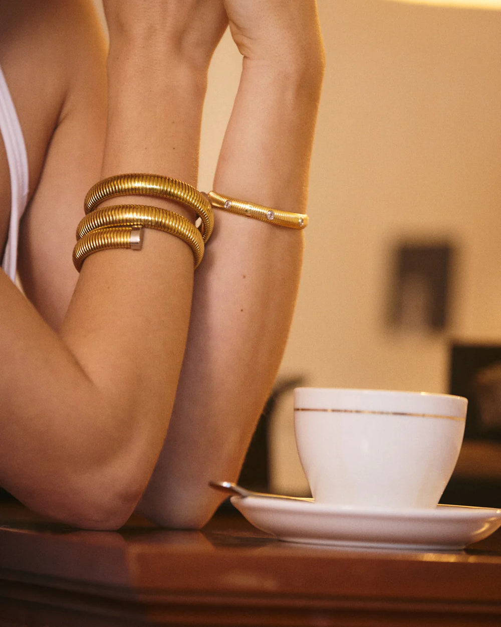 The Palais Flex Snake Chain Bracelet - Gold - GLAM MODA